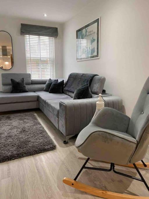 Luxury Town Centre Apartment Walking Distance To Rsc Theatre Stratford-upon-Avon Exterior foto